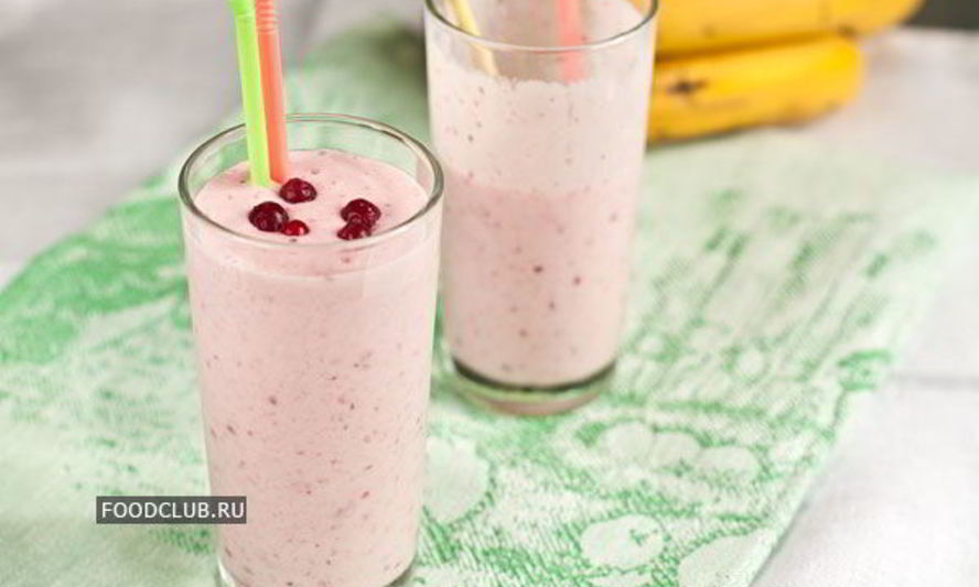 Рецепт бананово-клубничный коктейль