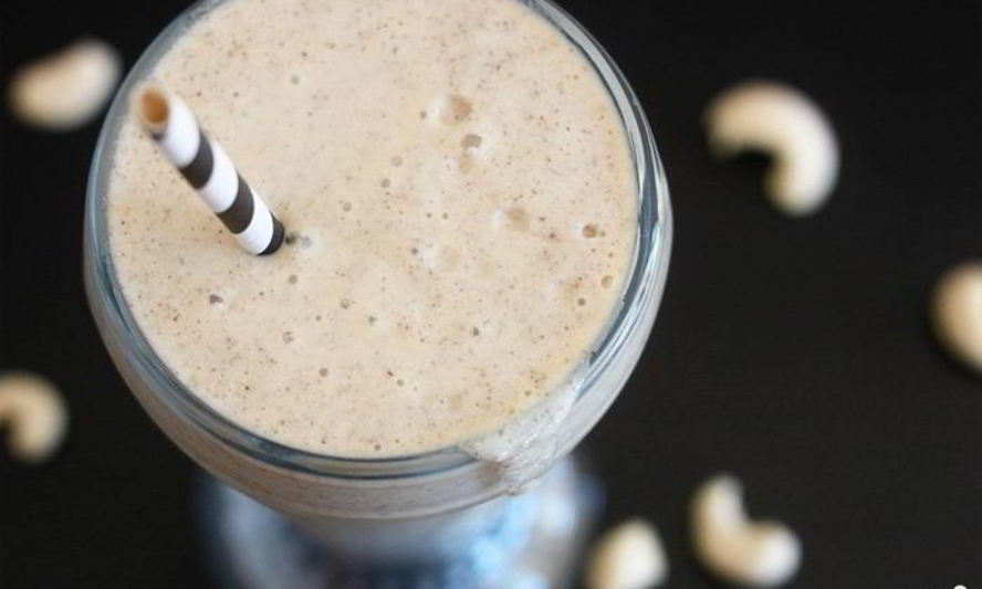 Рецепт банановый коктейль с мороженым