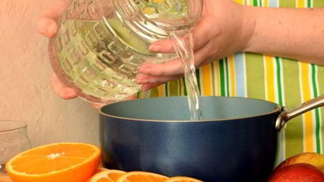 безалкогольный клюквенный пунш