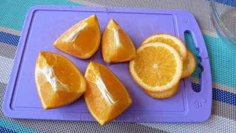 черничный холодный чай с мятой и базиликом