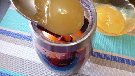 черничный холодный чай с мятой и базиликом