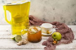 Имбирный чай с яблоком и лаймом