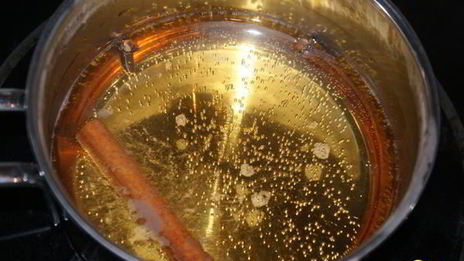 пряный яблочный чай