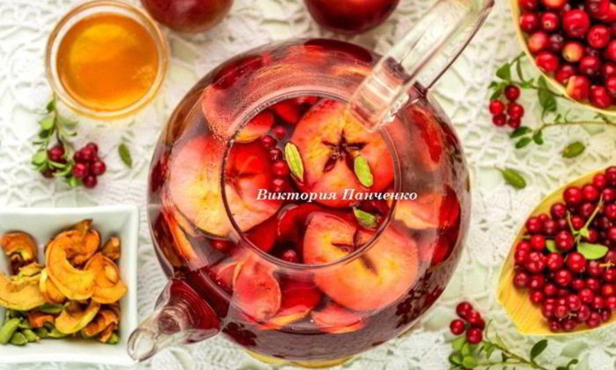 Рецепт яблочный чай с брусникой, клюквой и кардамоном