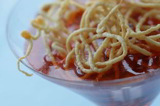 Хрустящие спиральки в сиропе