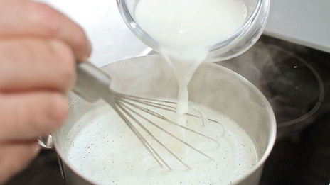 молочный кисель с ванилью