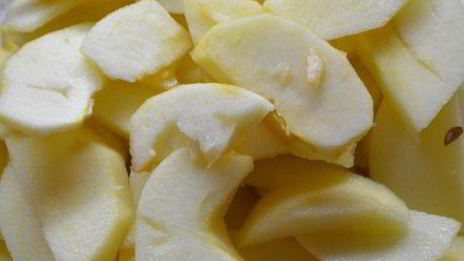 пляцок яблоки под кисельным небом