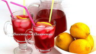 Клюквено-лимонный напиток