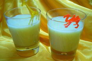 Коктейль тропический