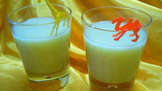 Коктейль тропический