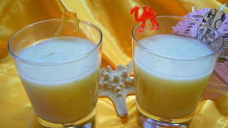 коктейль тропический