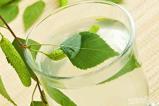 Березовый квас с изюмом