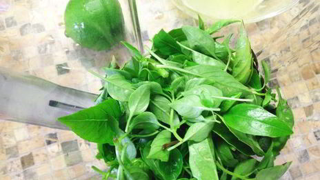 базиликовый лимонад