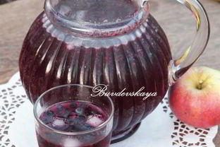 Черничный лимонад