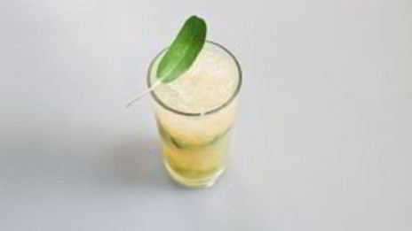 грушевый лимонад с шалфеем