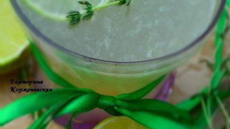 лимонад с тимьяном и лаймом