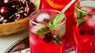 Малиновый лимонад с лимончелло