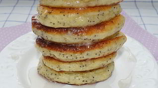 Маковые оладушки в сахарном сиропе