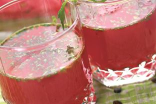 Мятный коктейль с арбузом