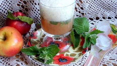 мятный напиток на сыворотке