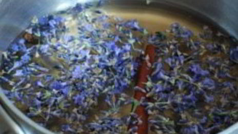 пунш из лаванды