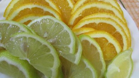 газированная сангрия с минералкой