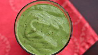 Авокадно-сельдереевый смузи