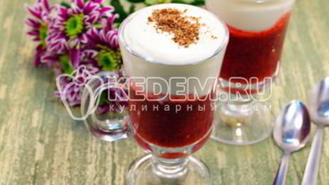 брусничный смузи со сливками