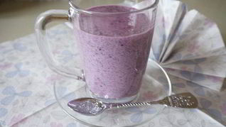 Черничный смузи