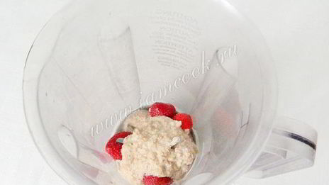 фруктовый смузи с овсянкой