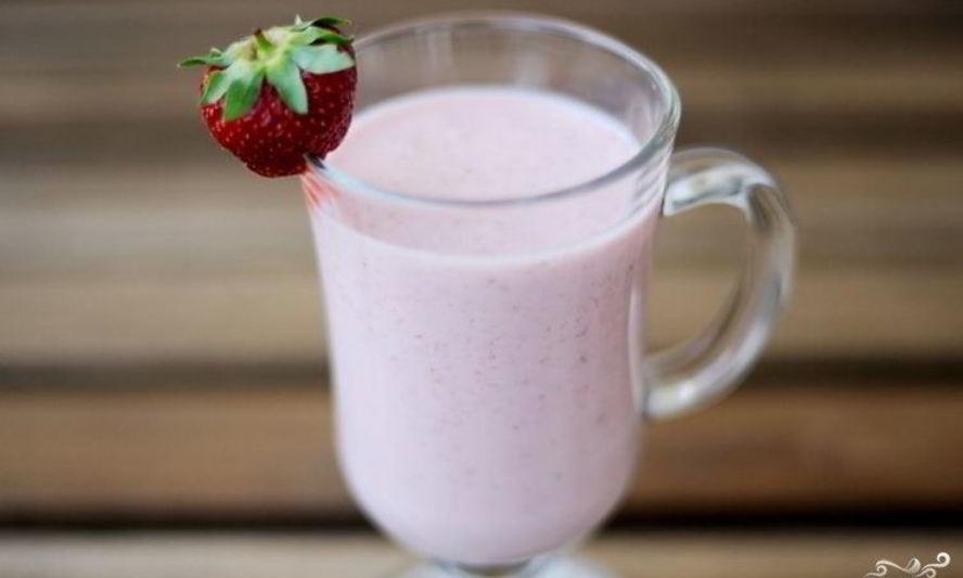 Рецепт клубнично-банановый смузи