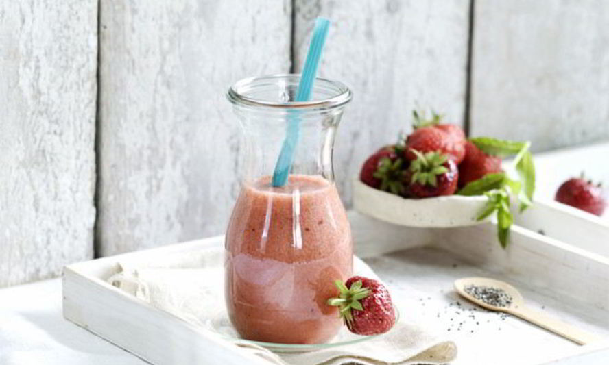 Рецепт коктейль-смузи клубничный