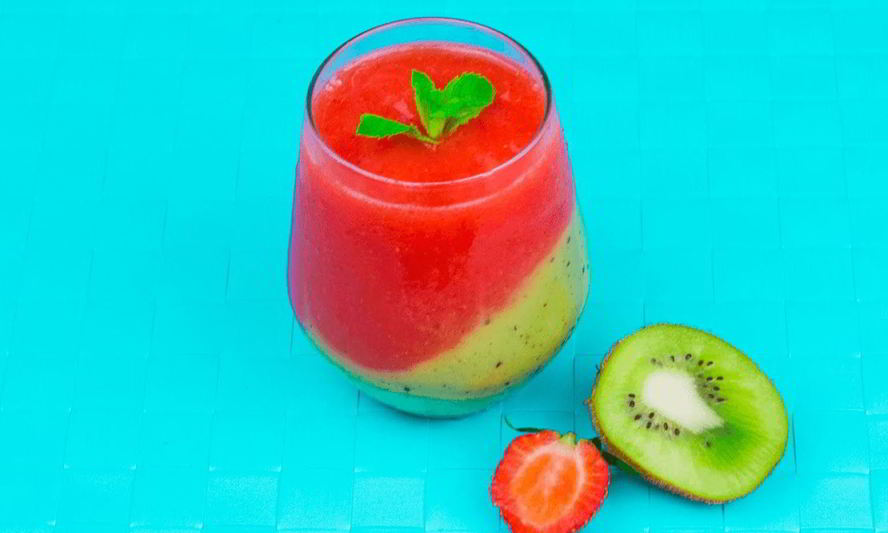 Рецепт ледяной двухслойный смузи