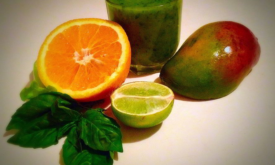 Рецепт мангово-базиликовый смузи