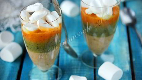 смузи-десерт с маршмэллоу