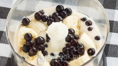 смузи из черной смородины