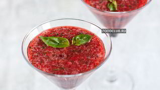 Смузи из клубники с базиликом