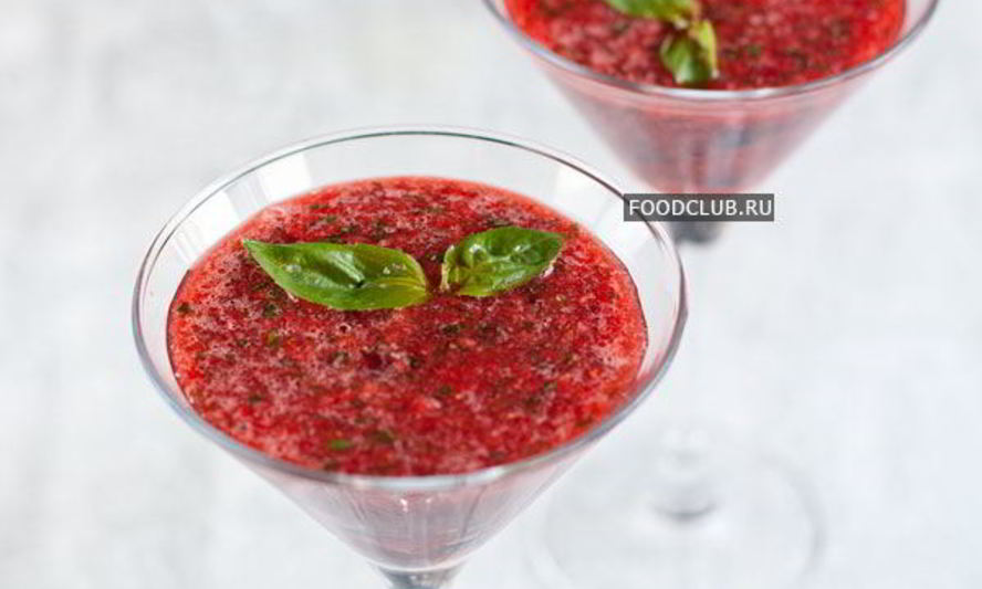 Рецепт смузи из клубники с базиликом