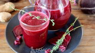 Смузи из свеклы с сельдереем