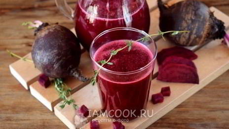 смузи из свеклы с сельдереем