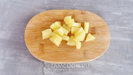 смузи с ананасом и сельдереем