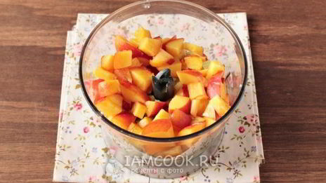 смузи с авокадо и сельдереем