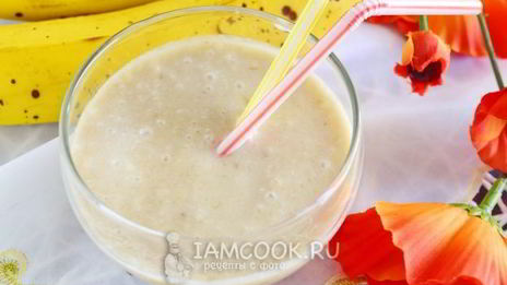 смузи с бананом и кокосовым молоком