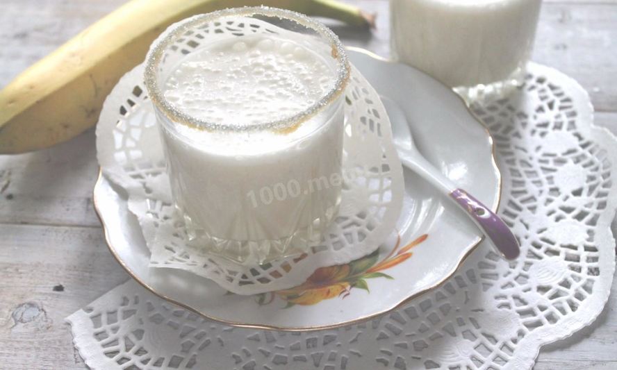 Рецепт смузи с бананом и молоком