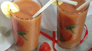 Смузи с бананом и зеленым чаем