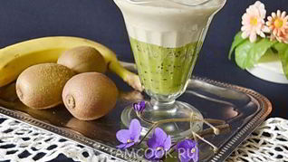 Смузи с киви и бананом