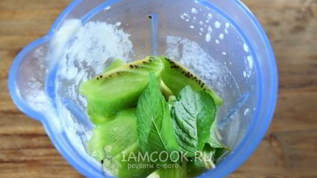 смузи с консервированным ананасом и киви