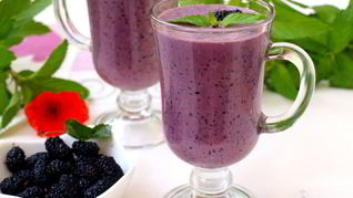 Смузи с шелковицей