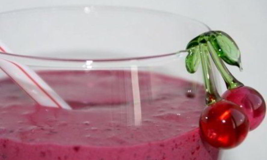 Рецепт смузи с темными ягодами