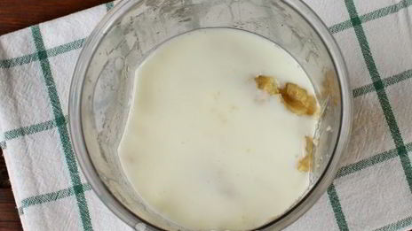 яблочно-банановый смузи с имбирем